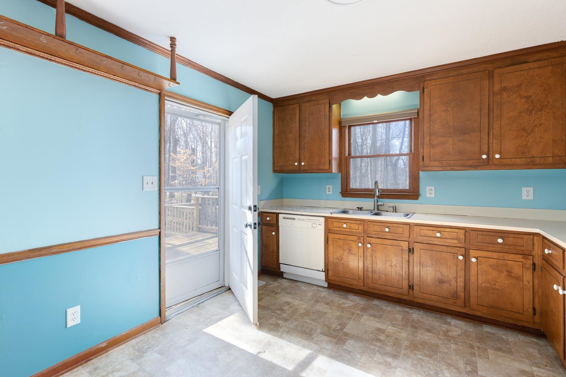 706 E Stagecoach Road