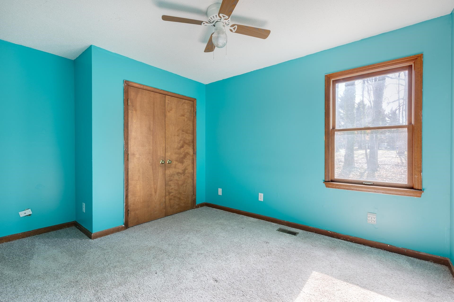 706 E Stagecoach Road