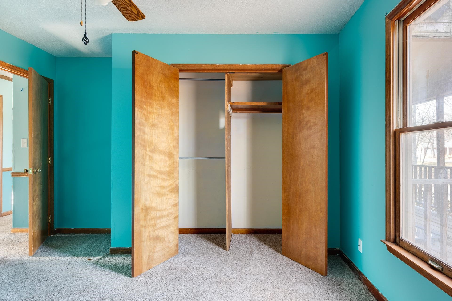 706 E Stagecoach Road