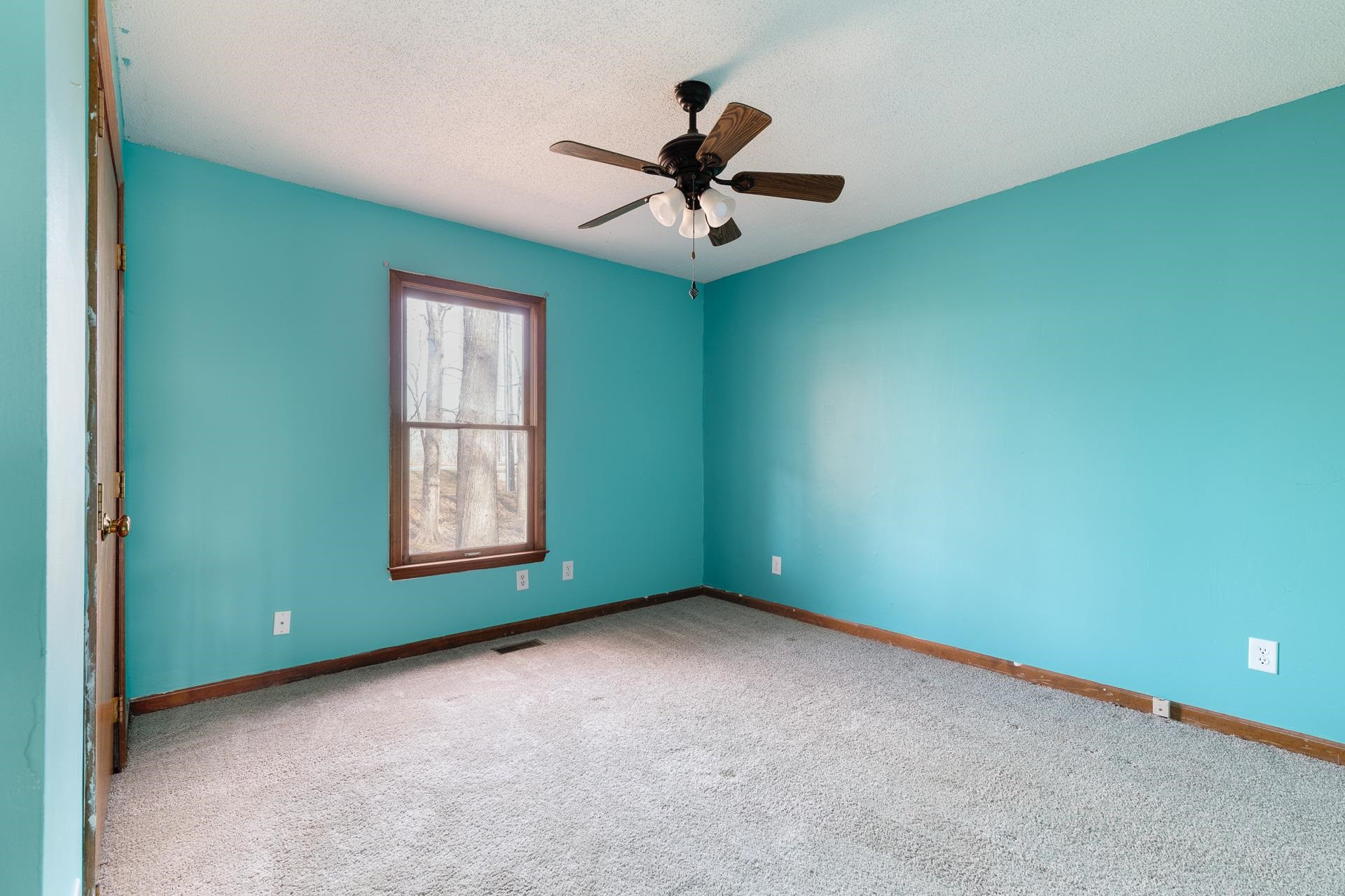 706 E Stagecoach Road