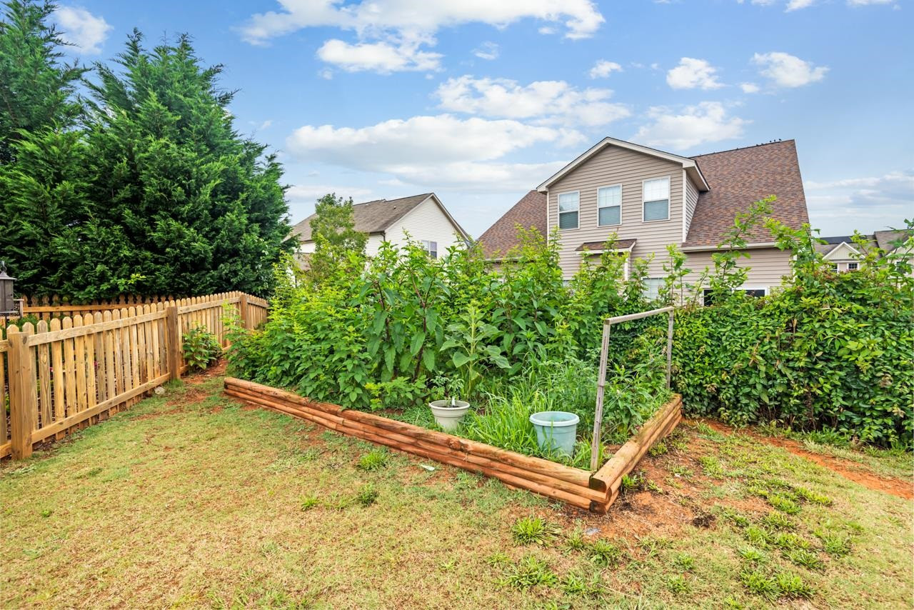 509 Bunker Court