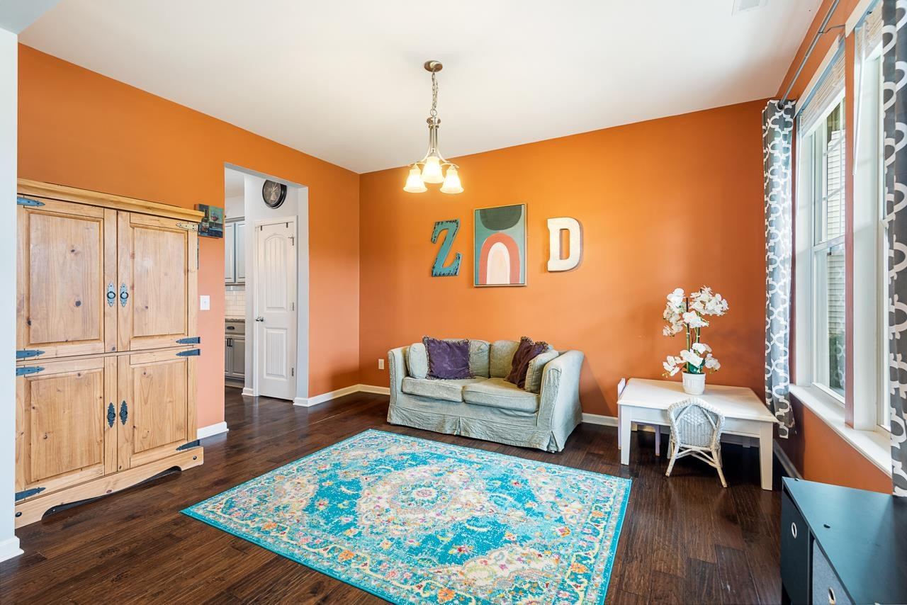 509 Bunker Court