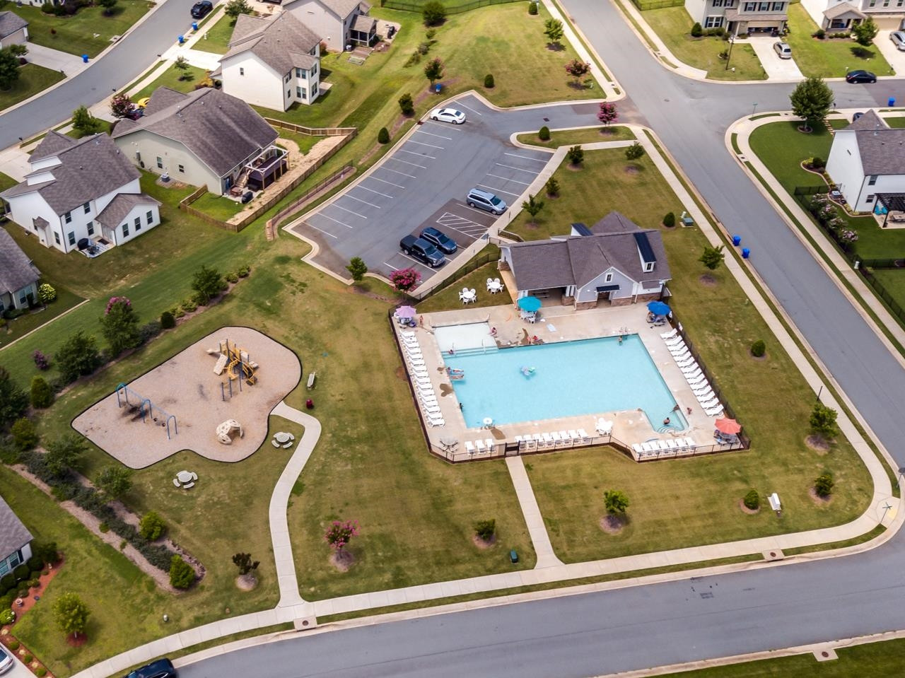 509 Bunker Court