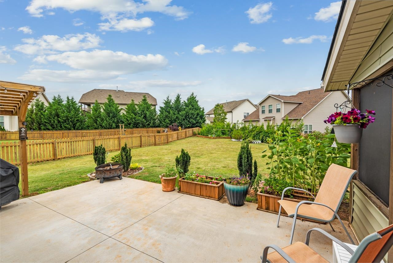 509 Bunker Court