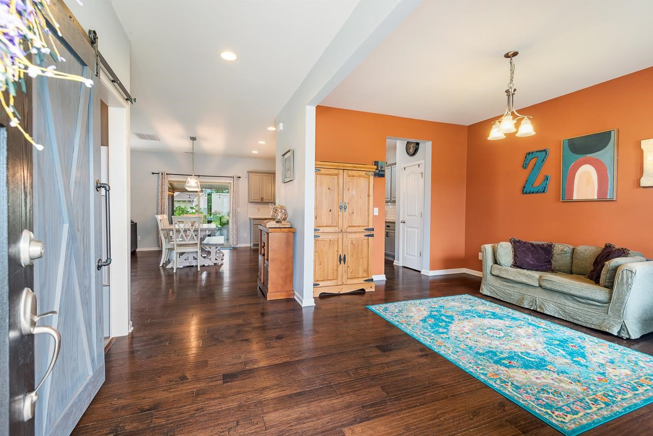 509 Bunker Court
