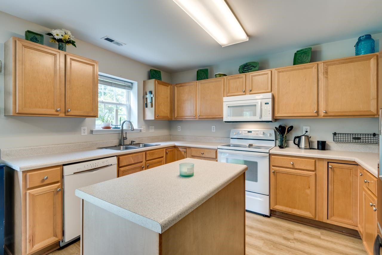 213 Morning View Court