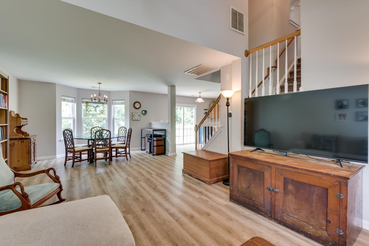 213 Morning View Court