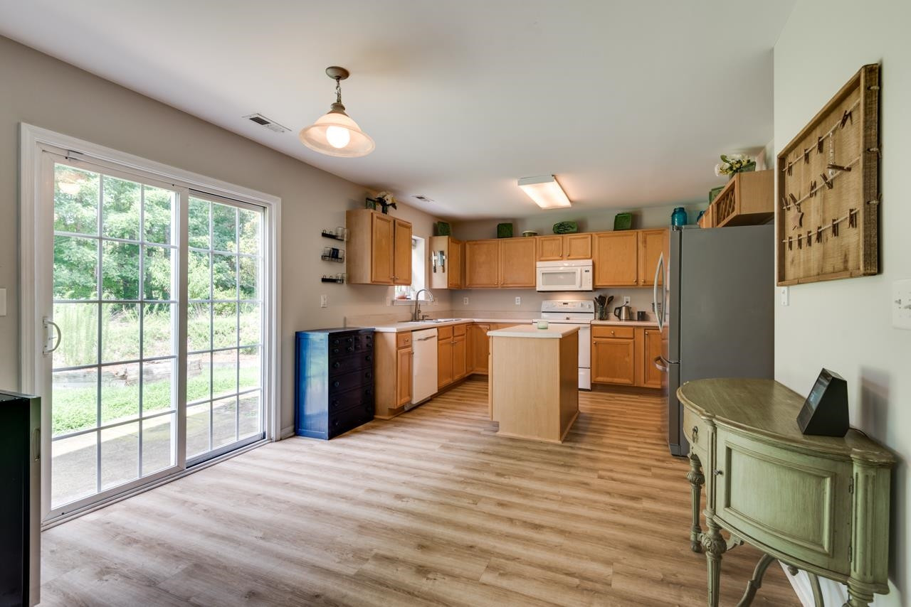 213 Morning View Court