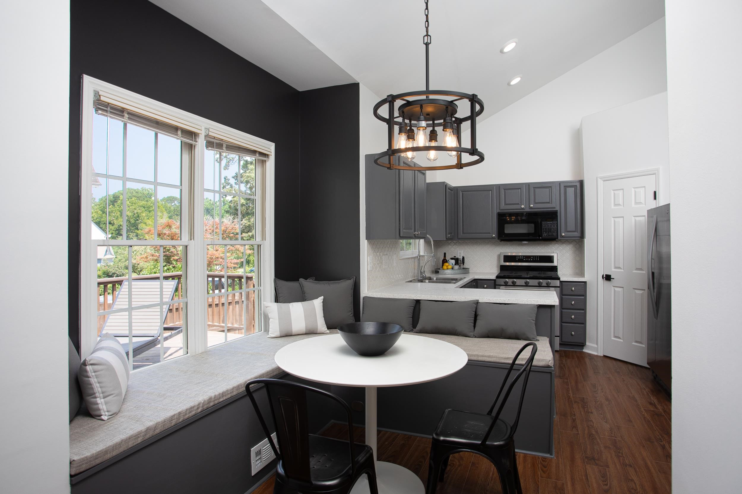 3205 Ridgestone Parkway