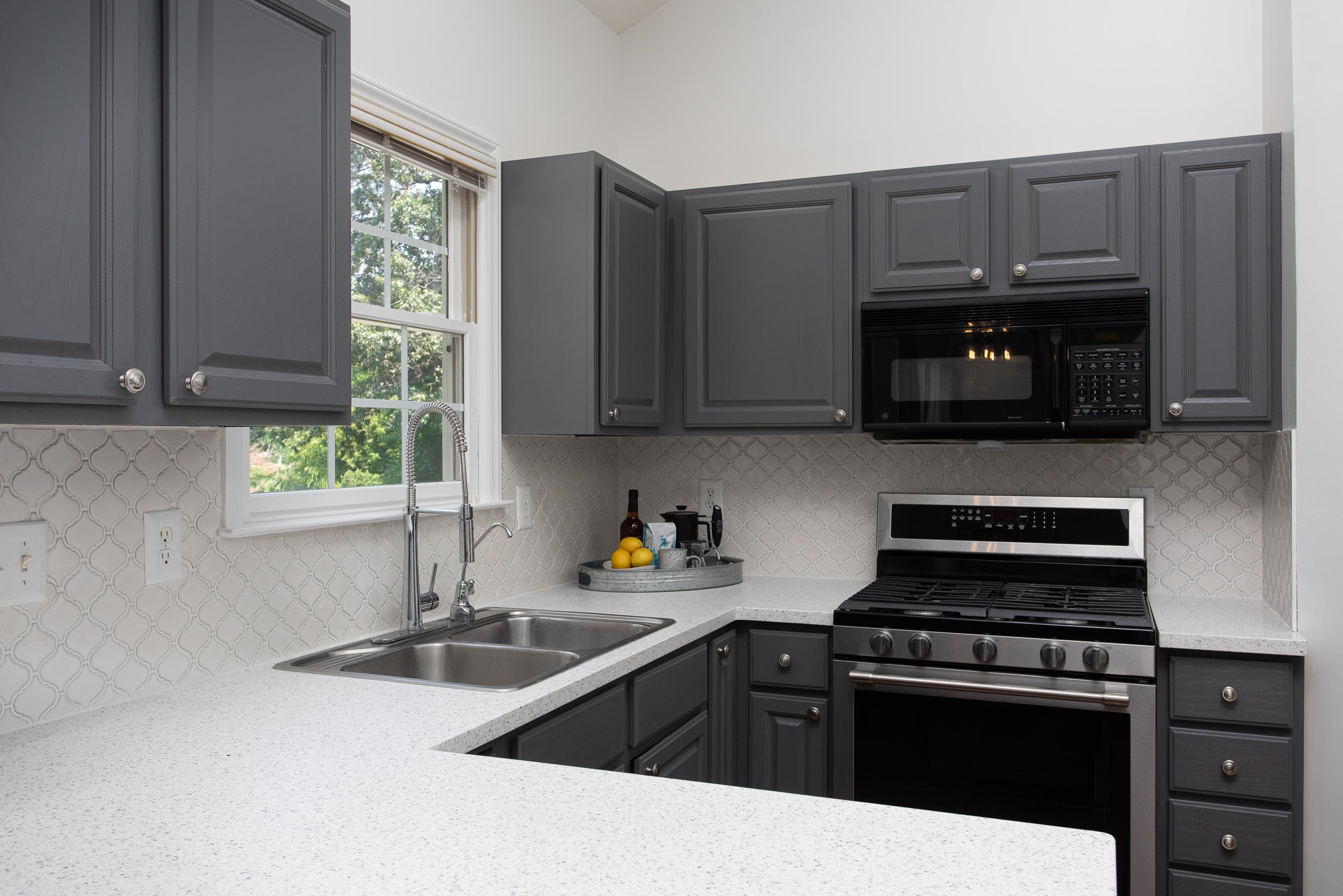 3205 Ridgestone Parkway