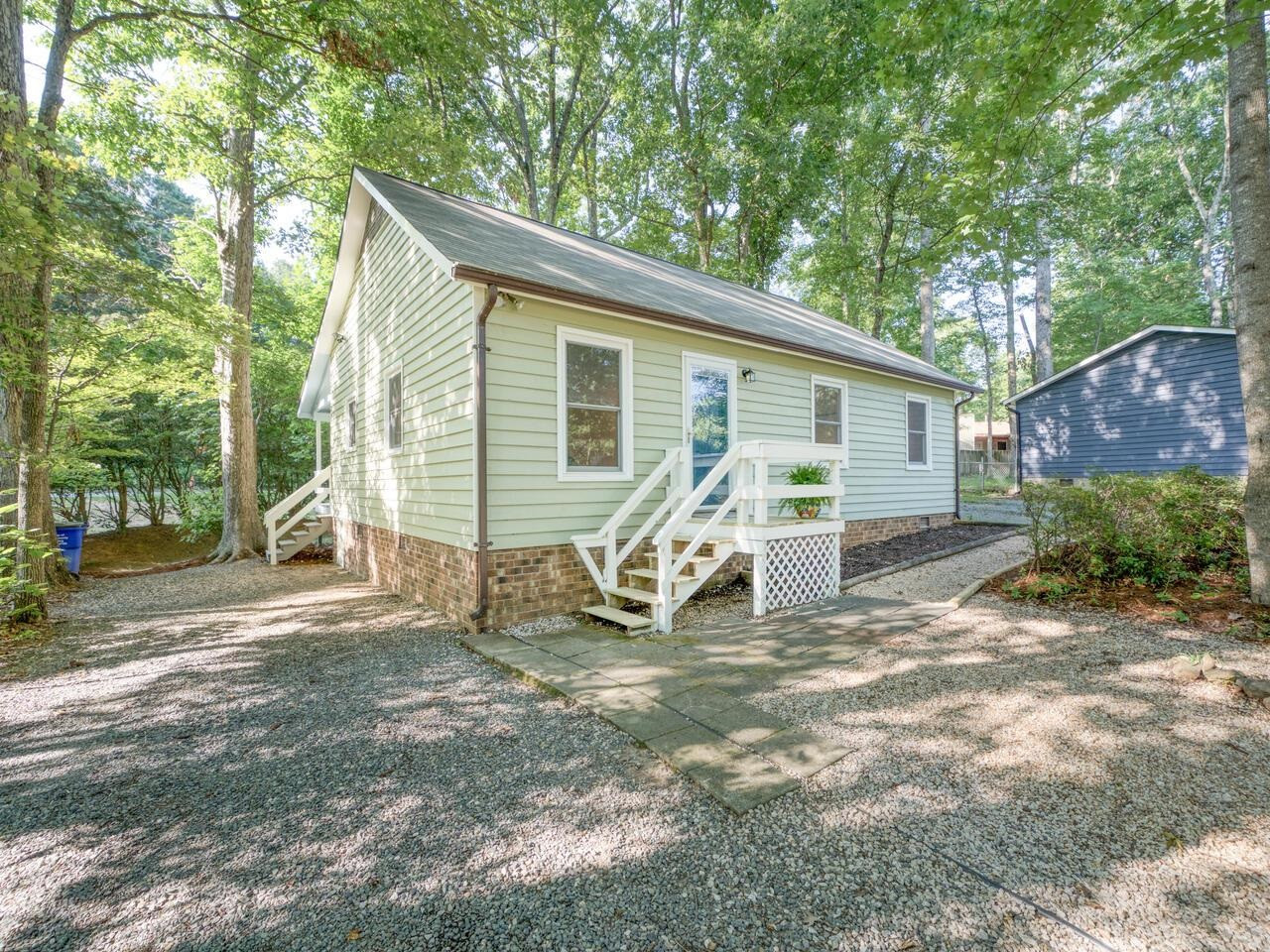 1205 Hydrangea Court