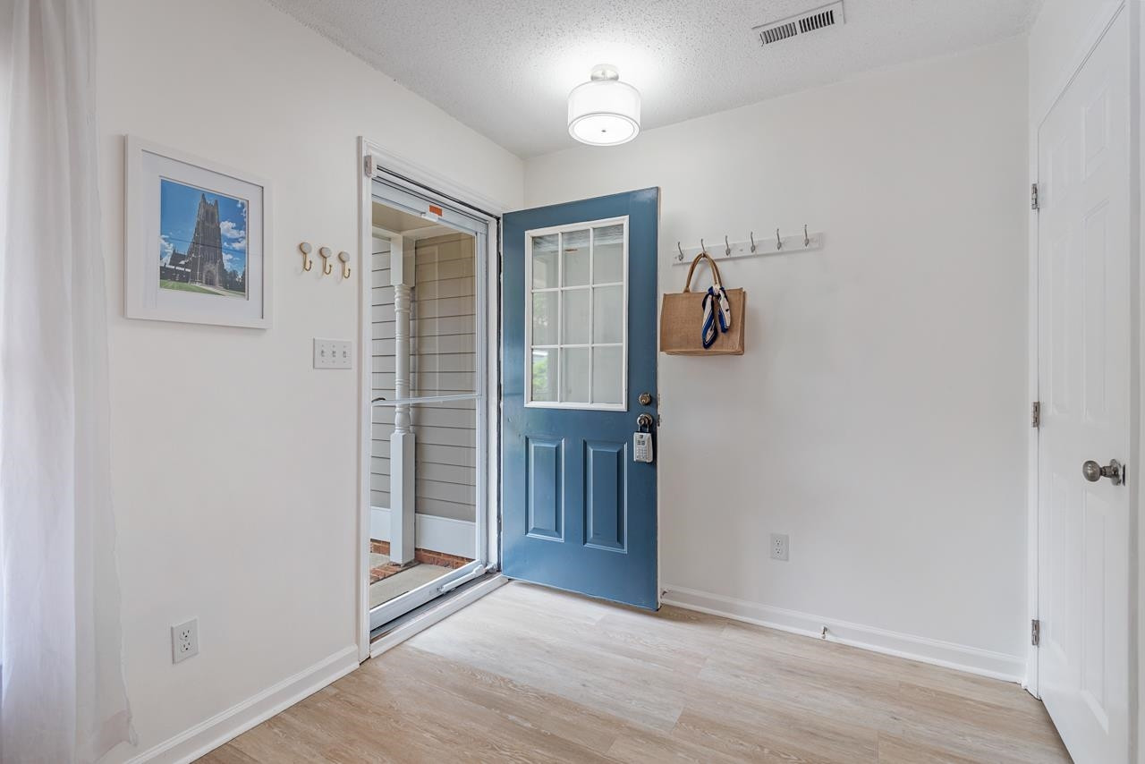 75 Forest Oaks Drive