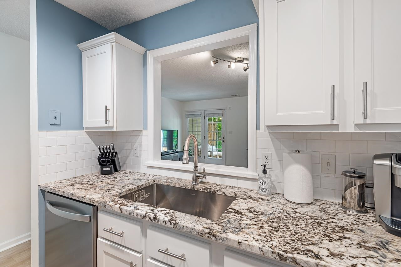 75 Forest Oaks Drive