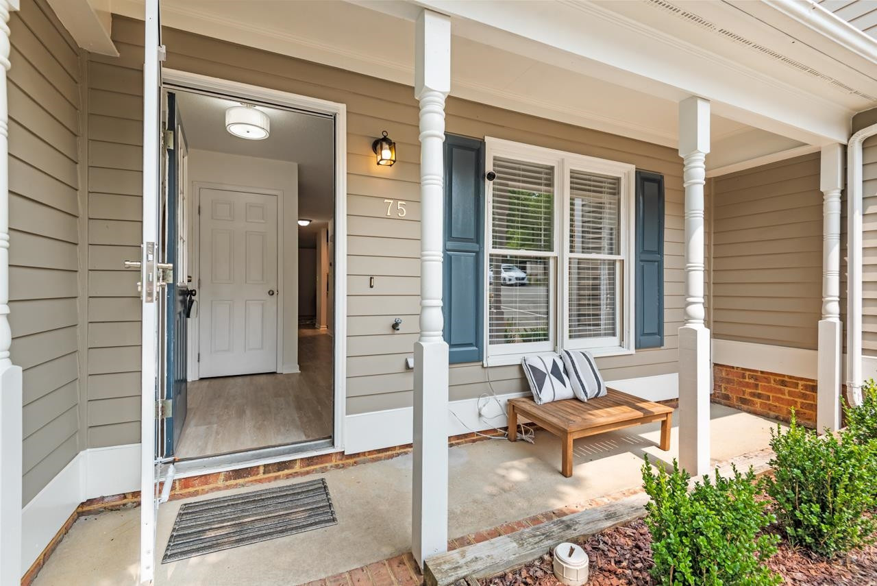 75 Forest Oaks Drive