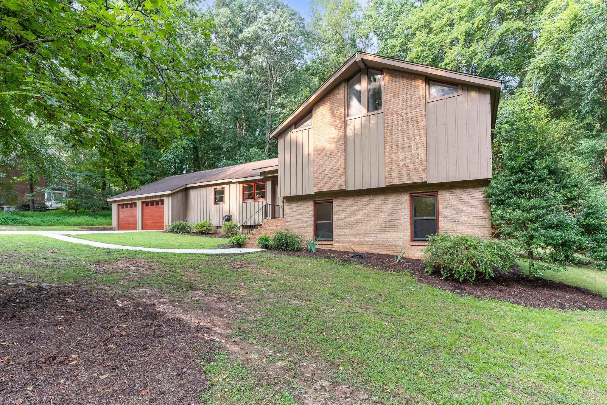9413 Springdale Drive