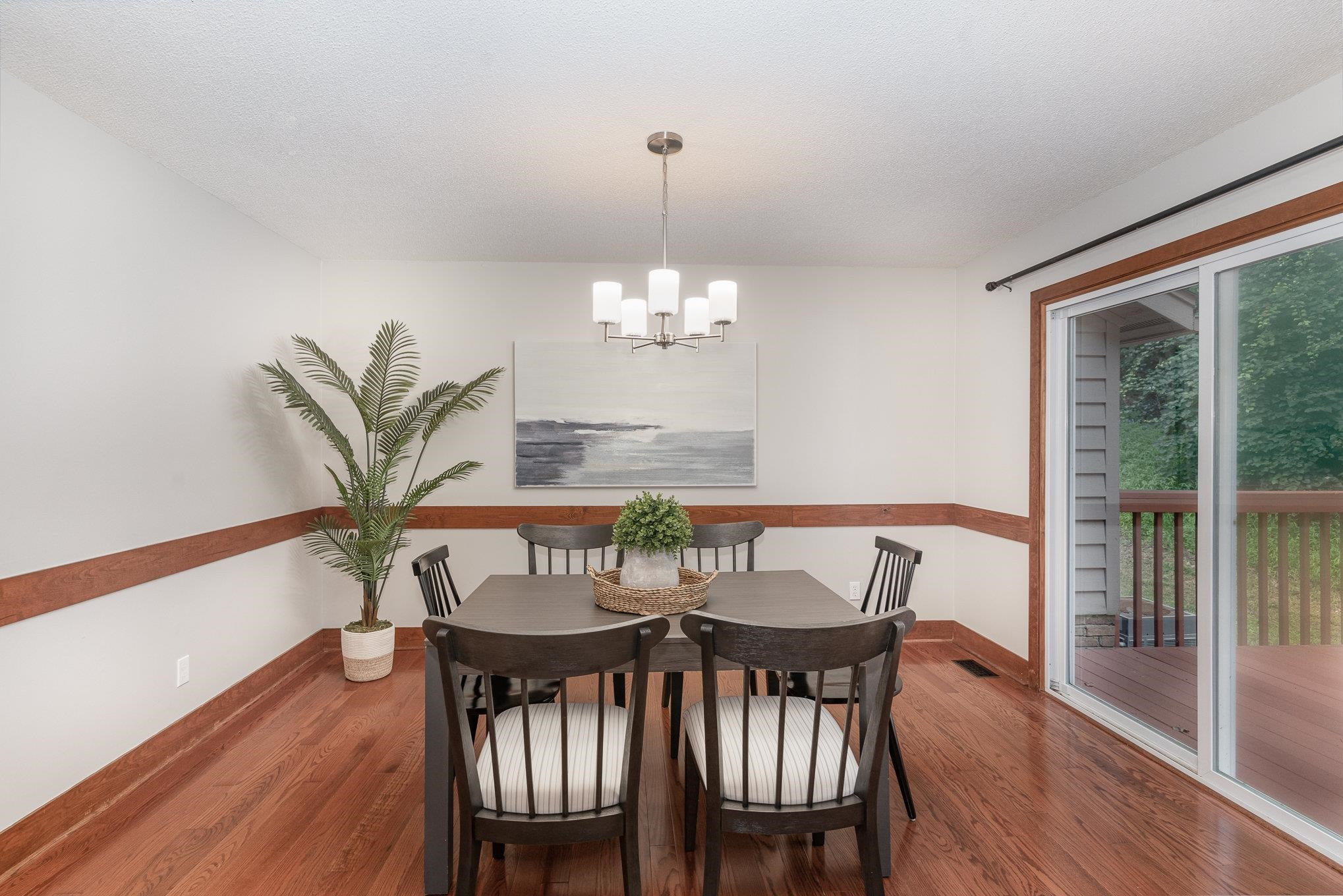 9413 Springdale Drive
