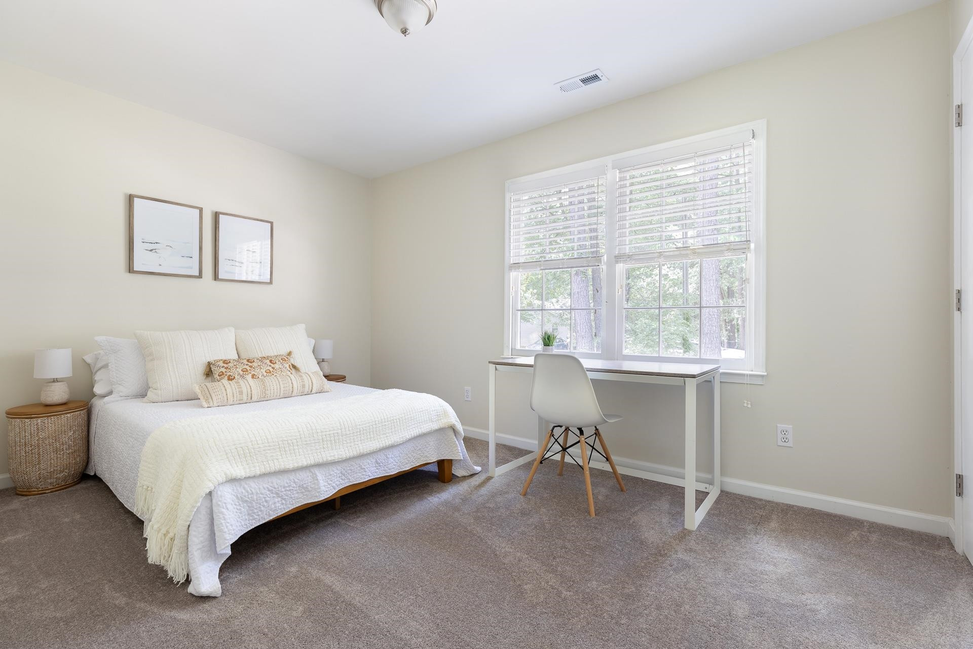 8 Summerglen Court