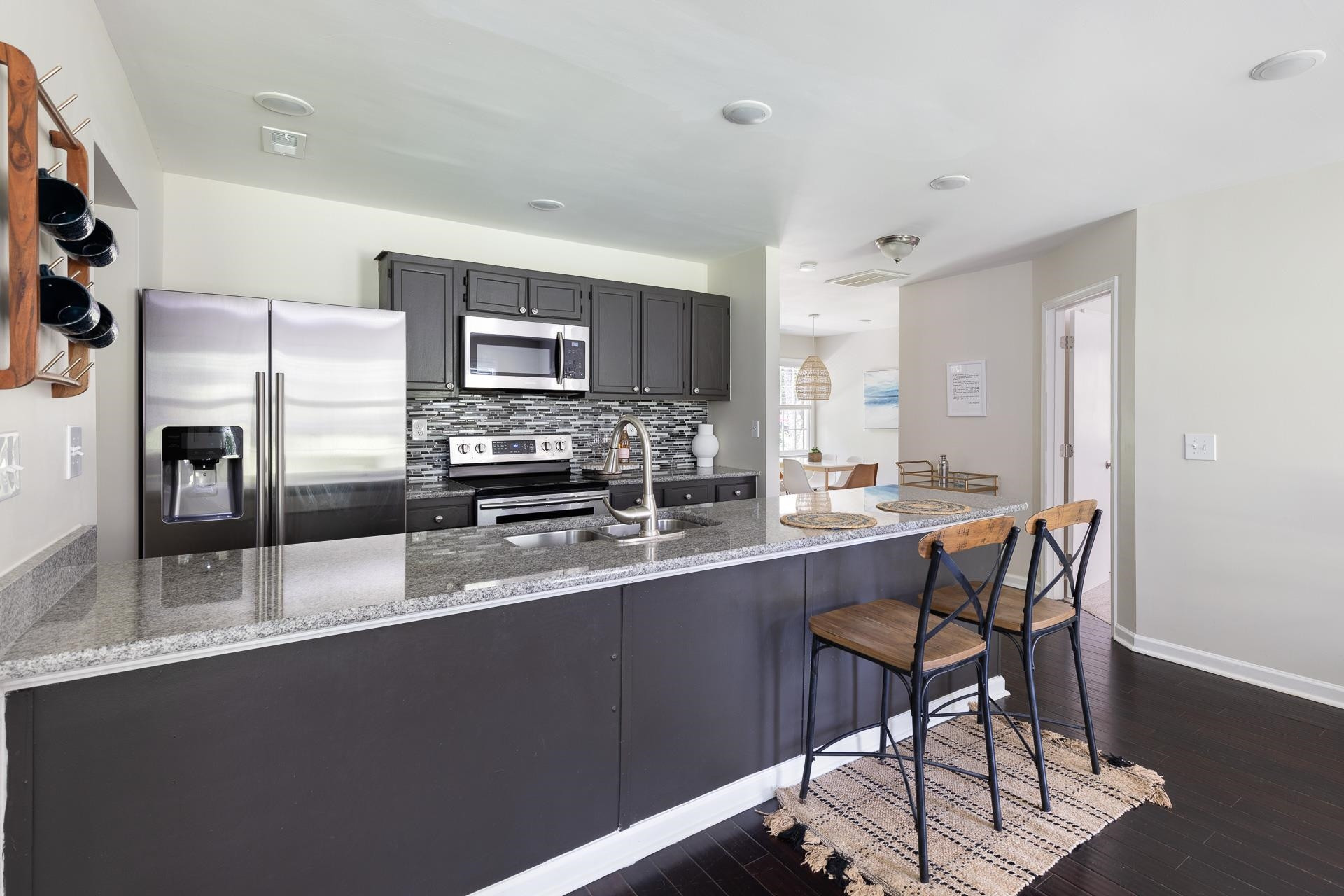 8 Summerglen Court