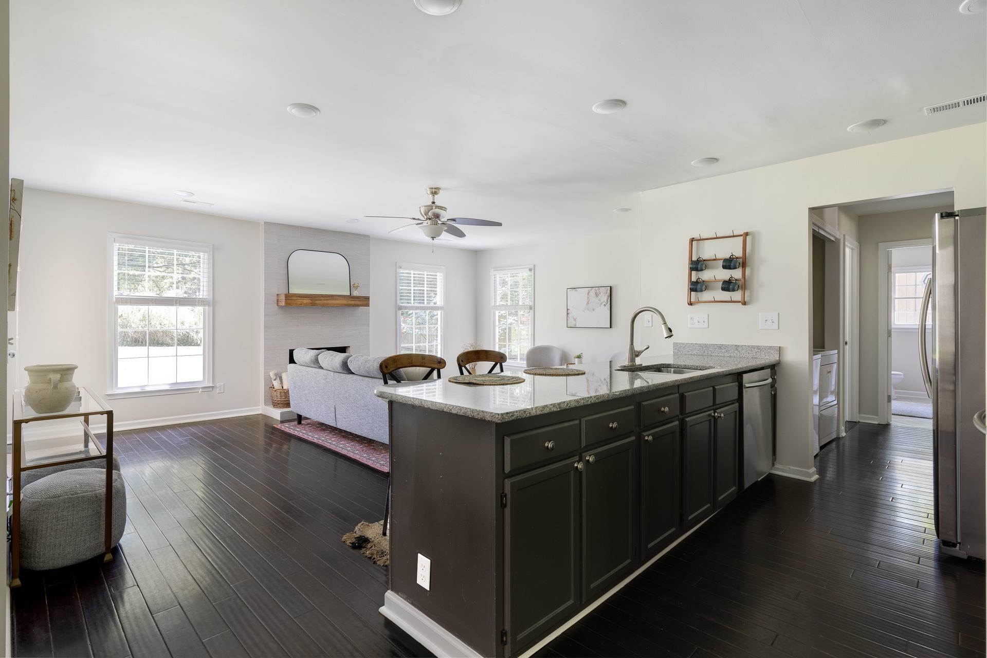 8 Summerglen Court