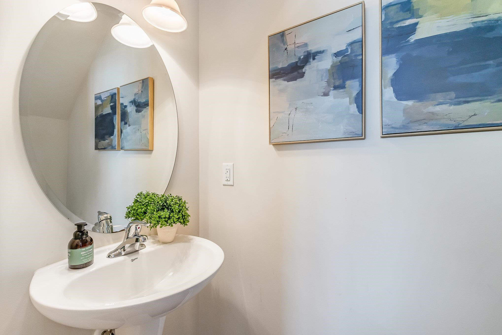 100 Stratford Lakes Drive # 255