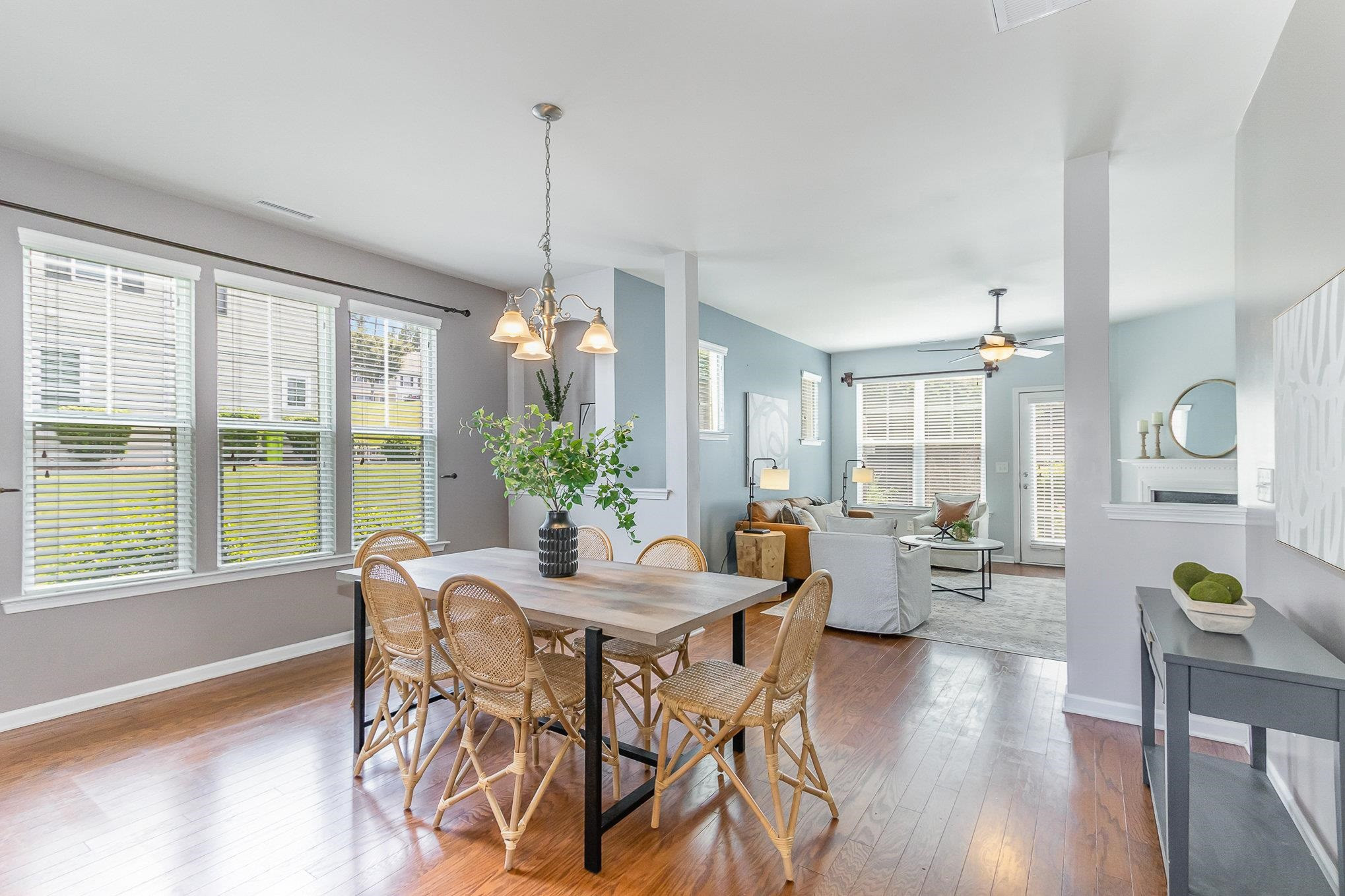 100 Stratford Lakes Drive # 255