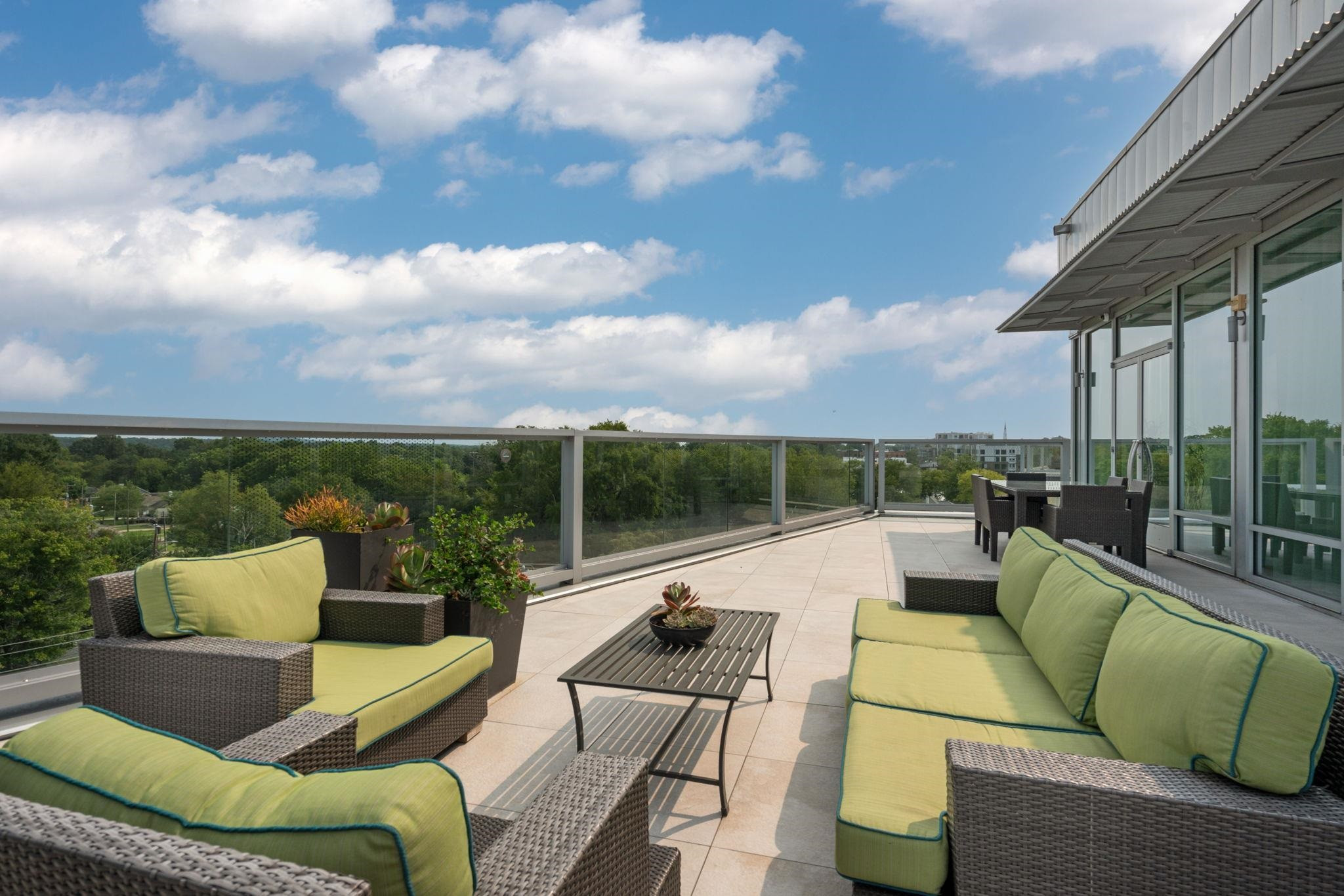 601 W Rosemary Street # 502