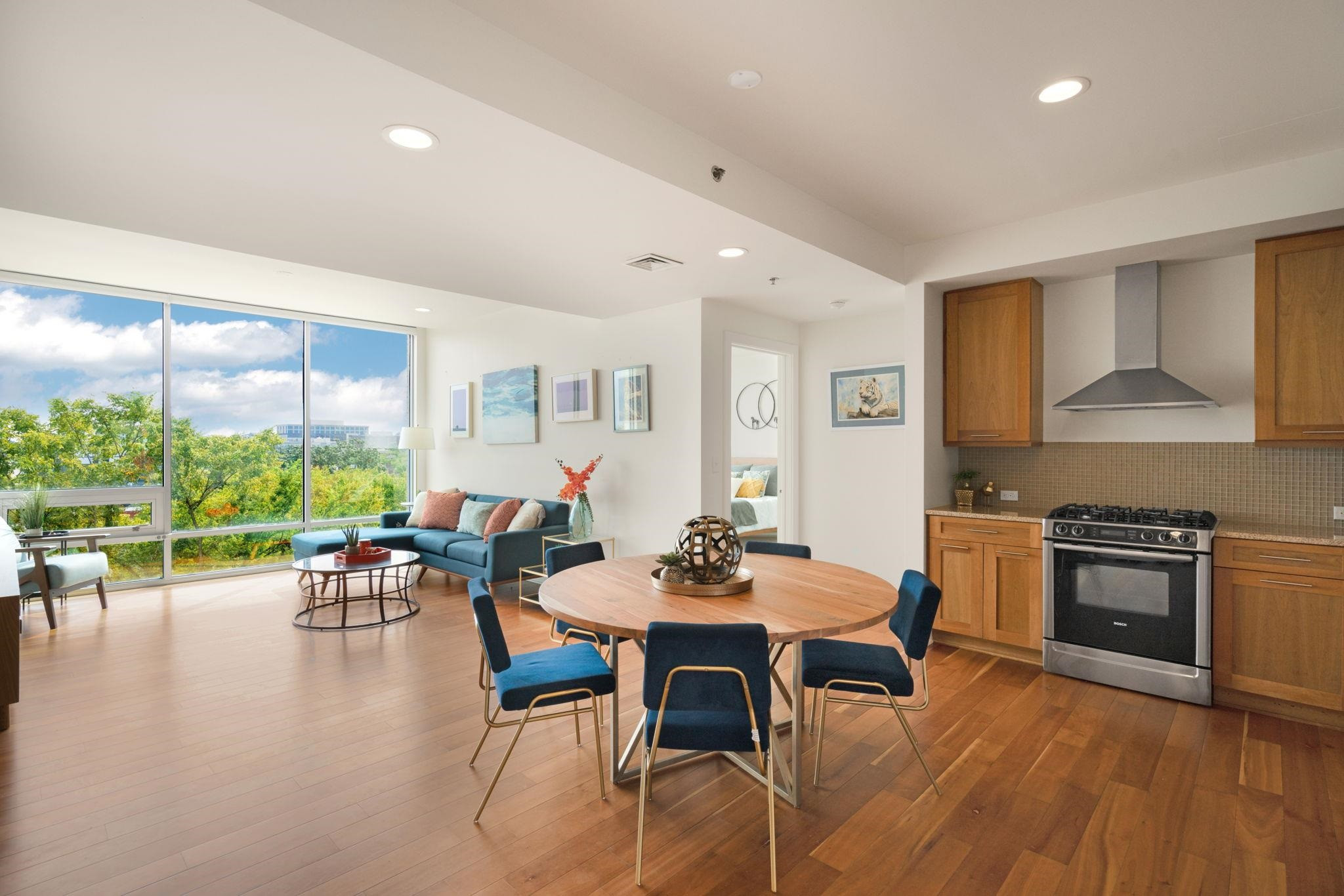 601 W Rosemary Street # 502