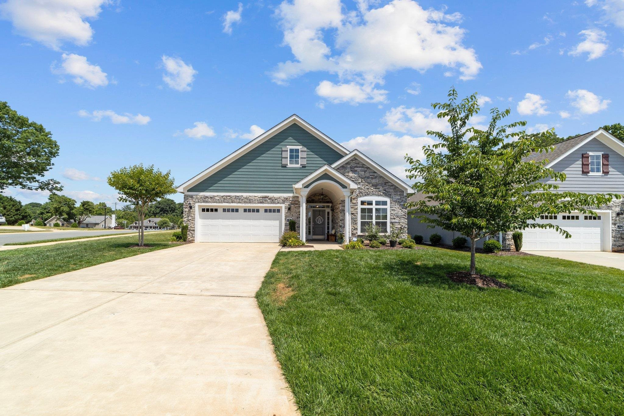 1180 Hudson Drive