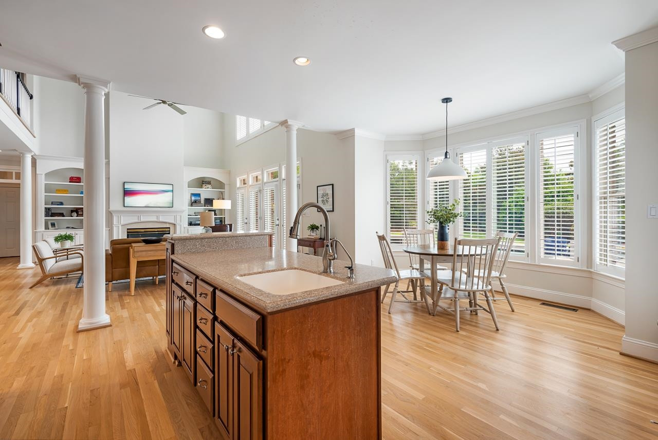 9 Goldenrod Place