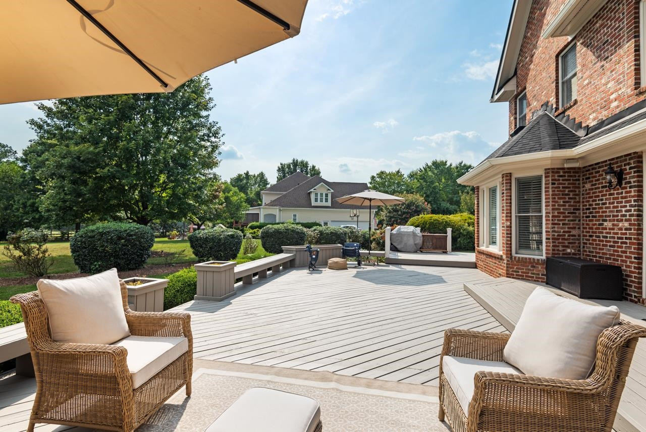 9 Goldenrod Place