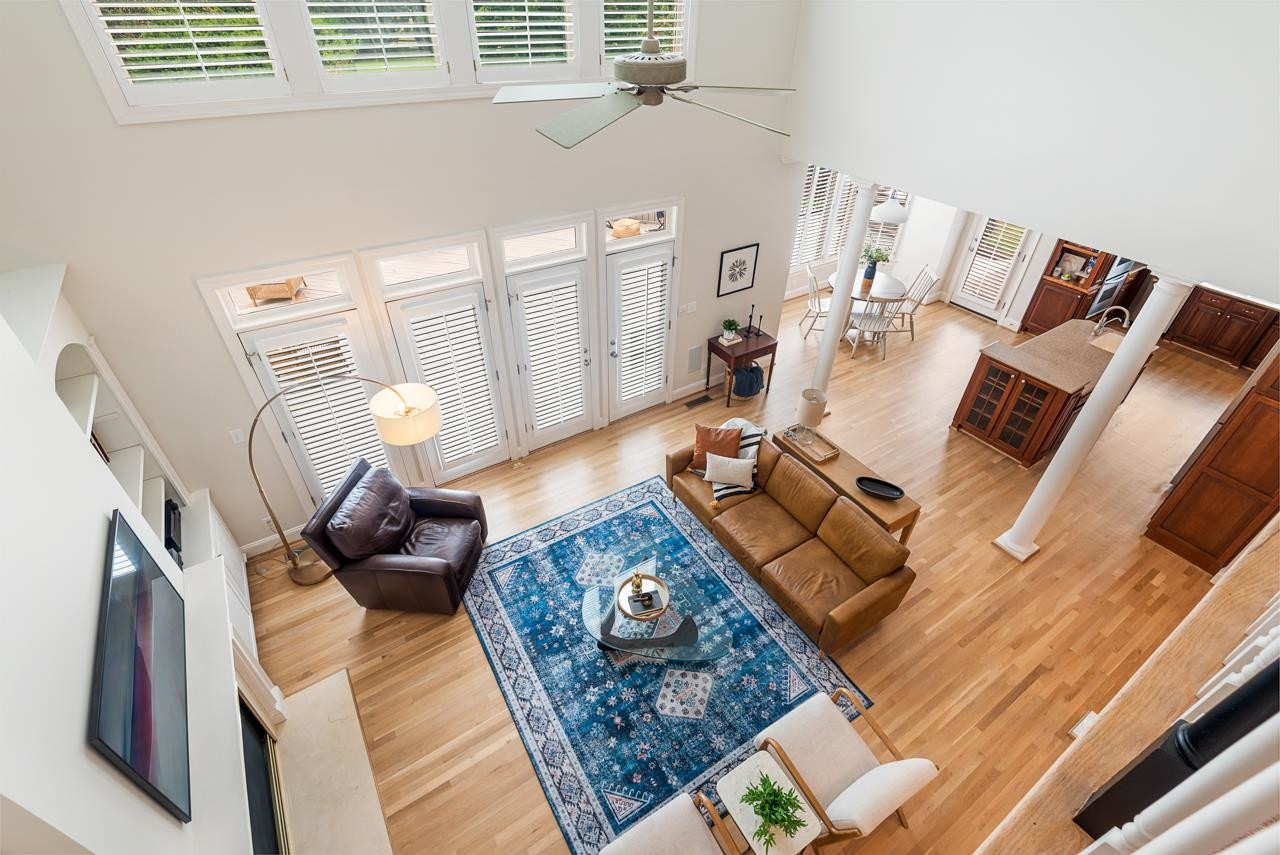 9 Goldenrod Place