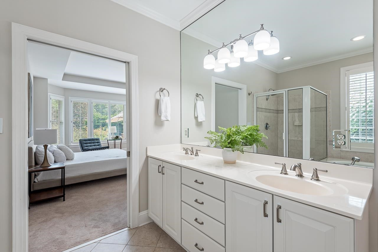 9 Goldenrod Place