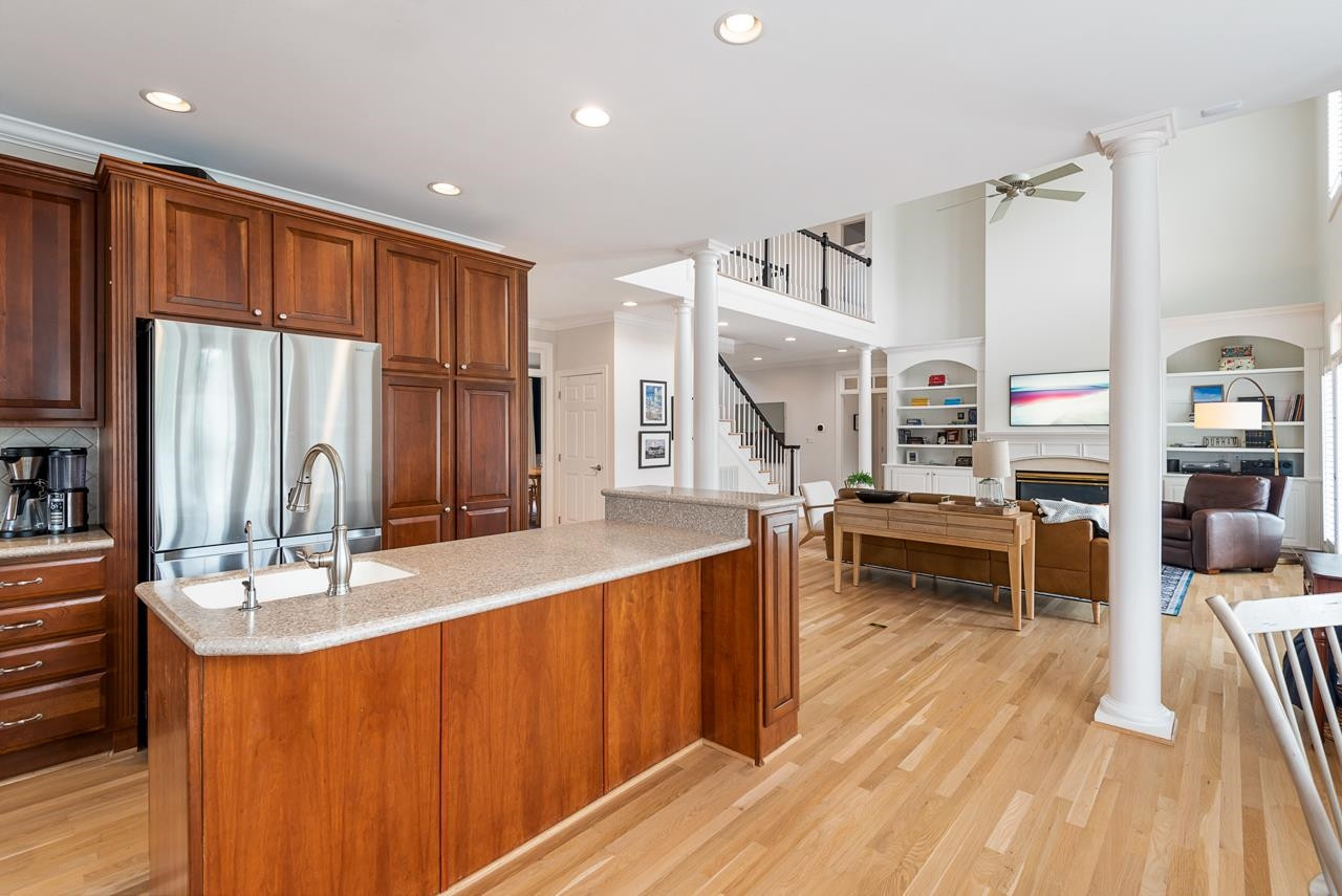 9 Goldenrod Place