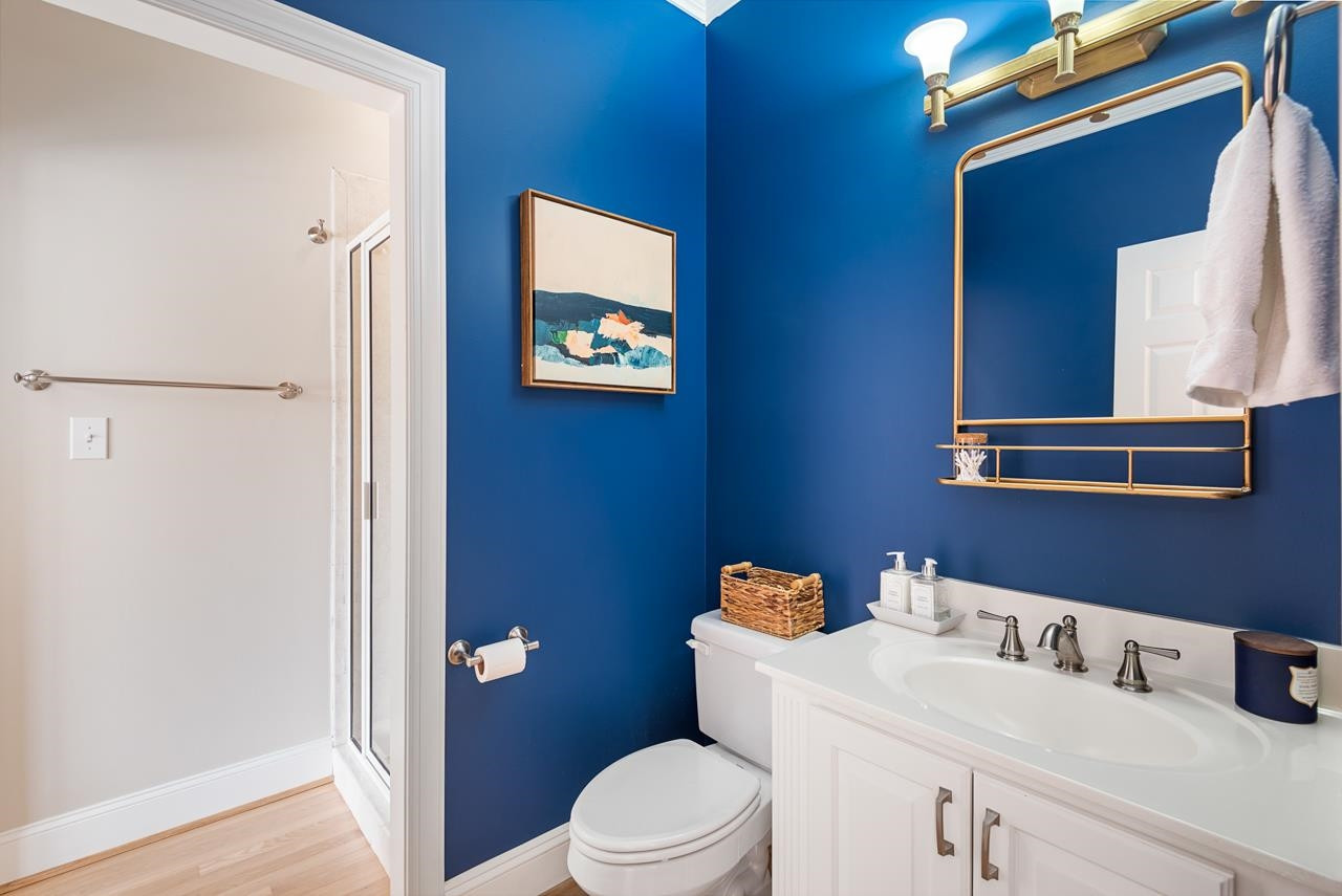 9 Goldenrod Place