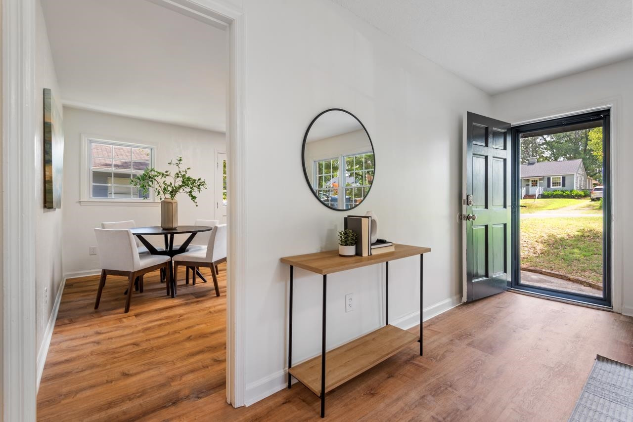 2520 Glendale Avenue