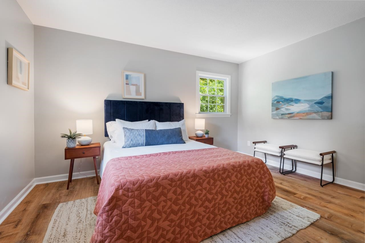 2520 Glendale Avenue