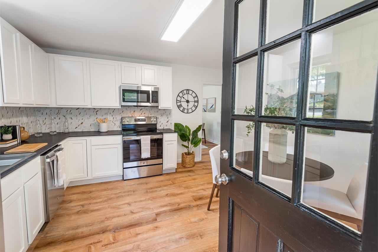 2520 Glendale Avenue