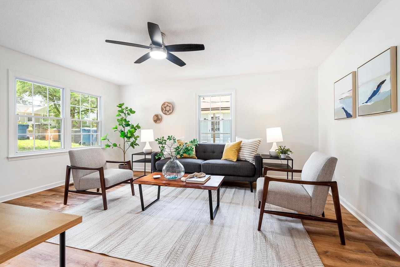 2520 Glendale Avenue