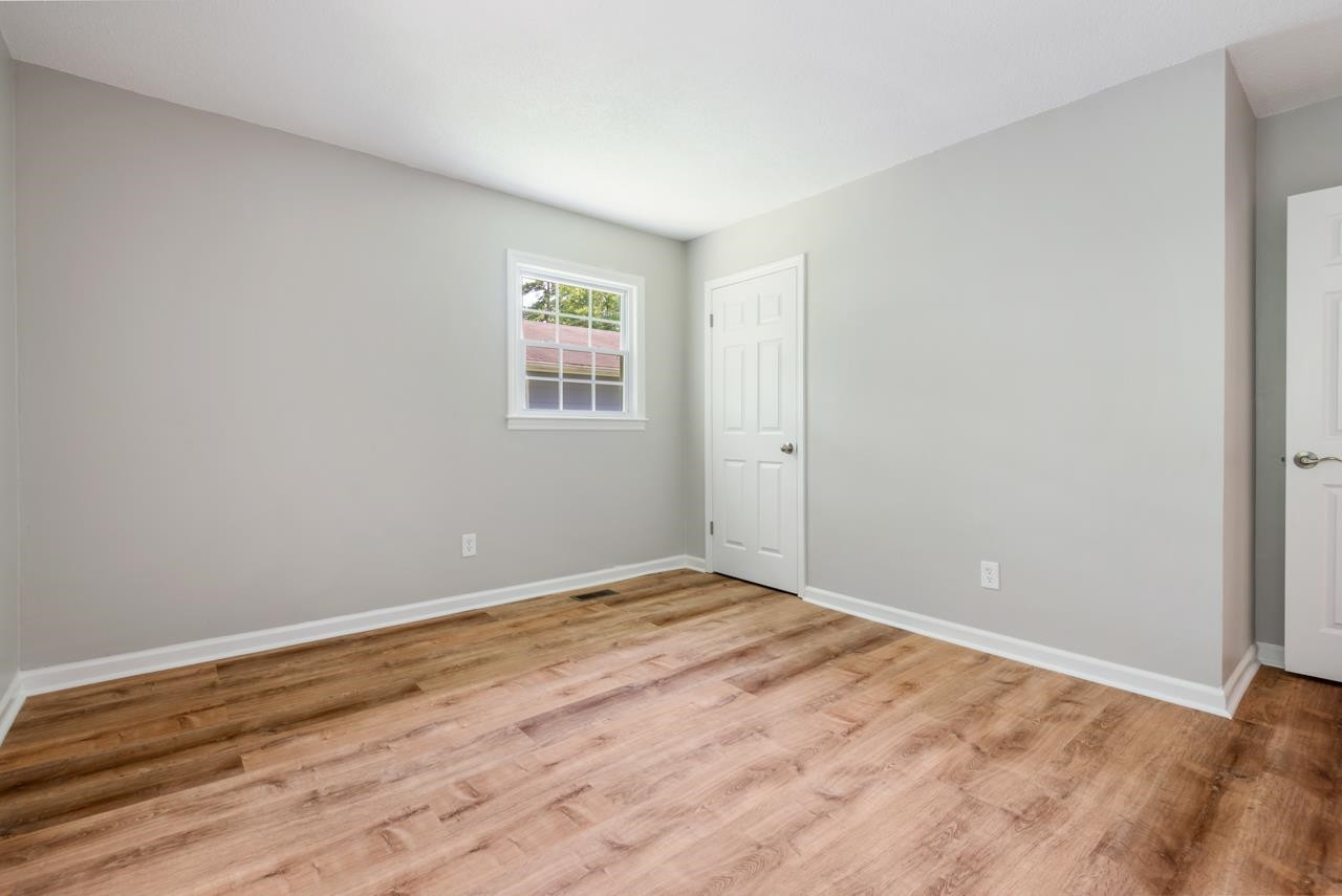 2520 Glendale Avenue