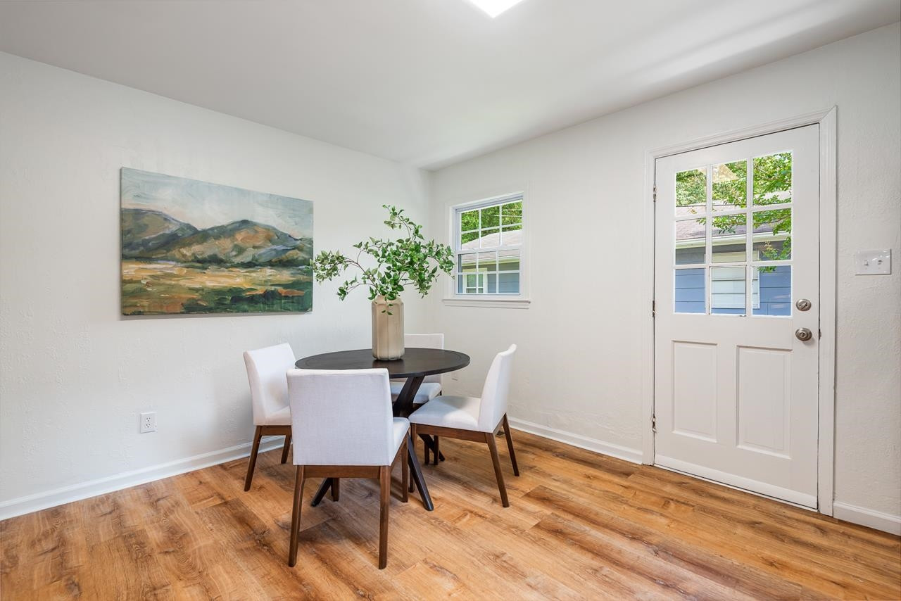 2520 Glendale Avenue