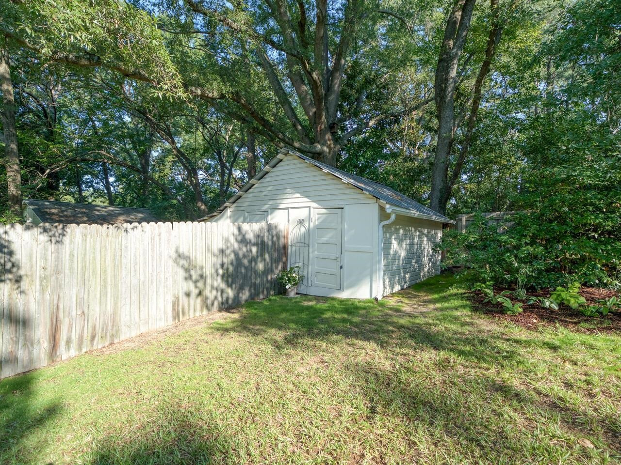 2406 Englewood Avenue