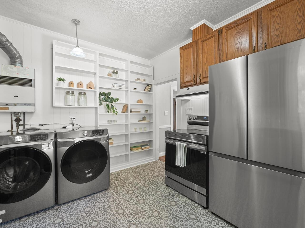 2406 Englewood Avenue