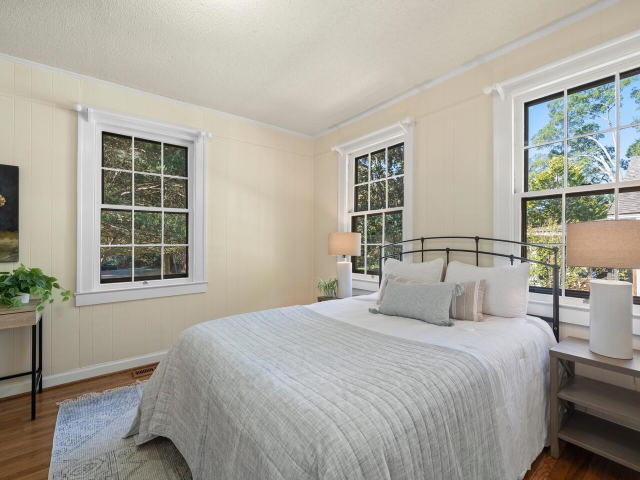 2406 Englewood Avenue