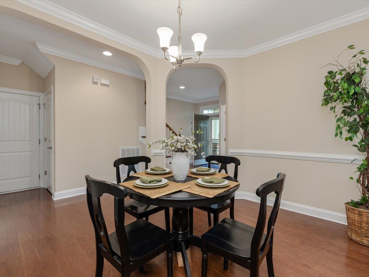 1528 Onyx Creek Drive