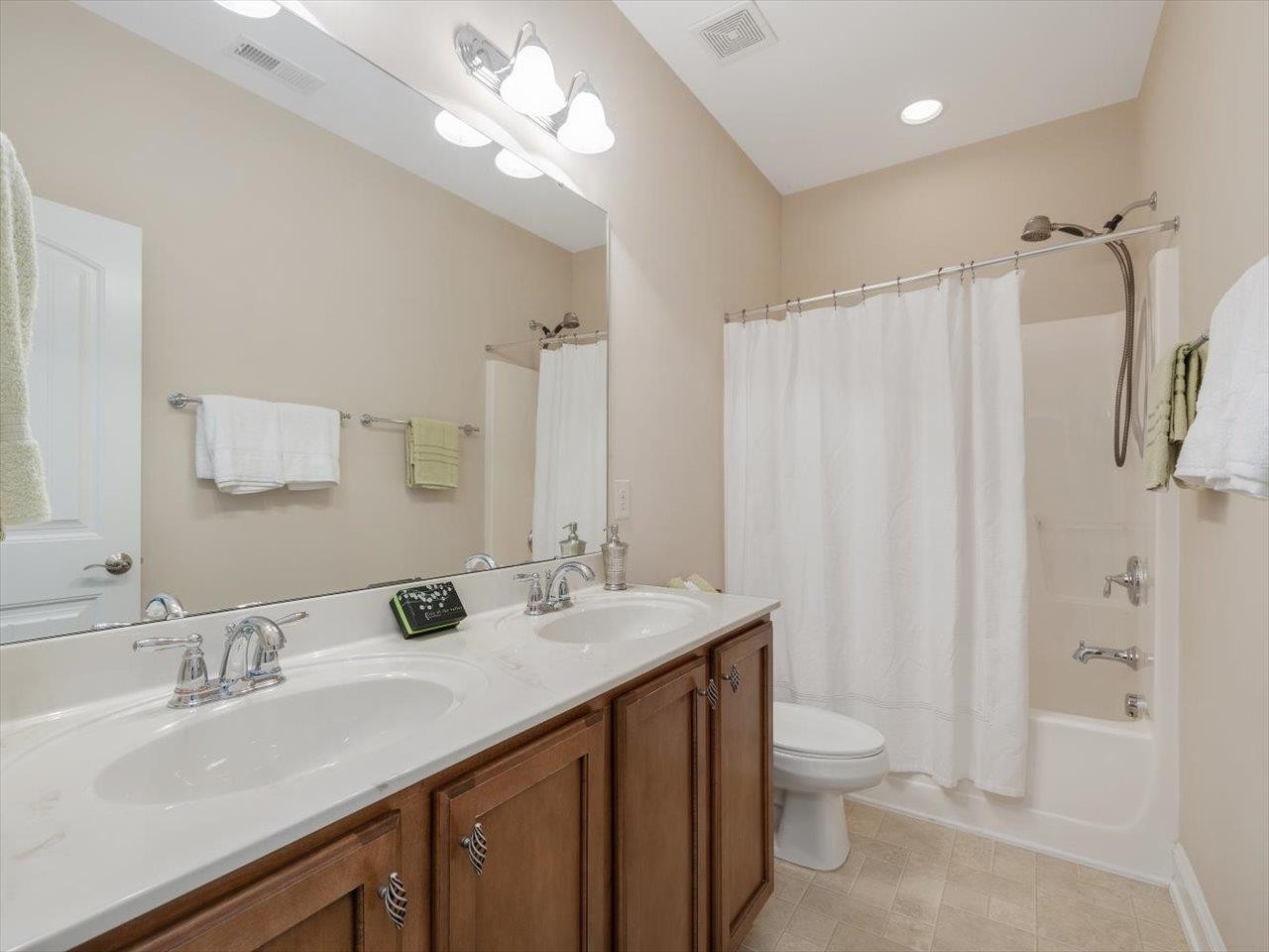 1528 Onyx Creek Drive