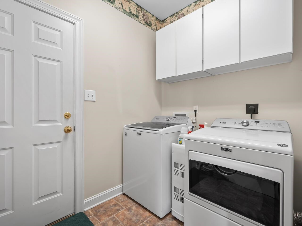 9 Silver Birch Court