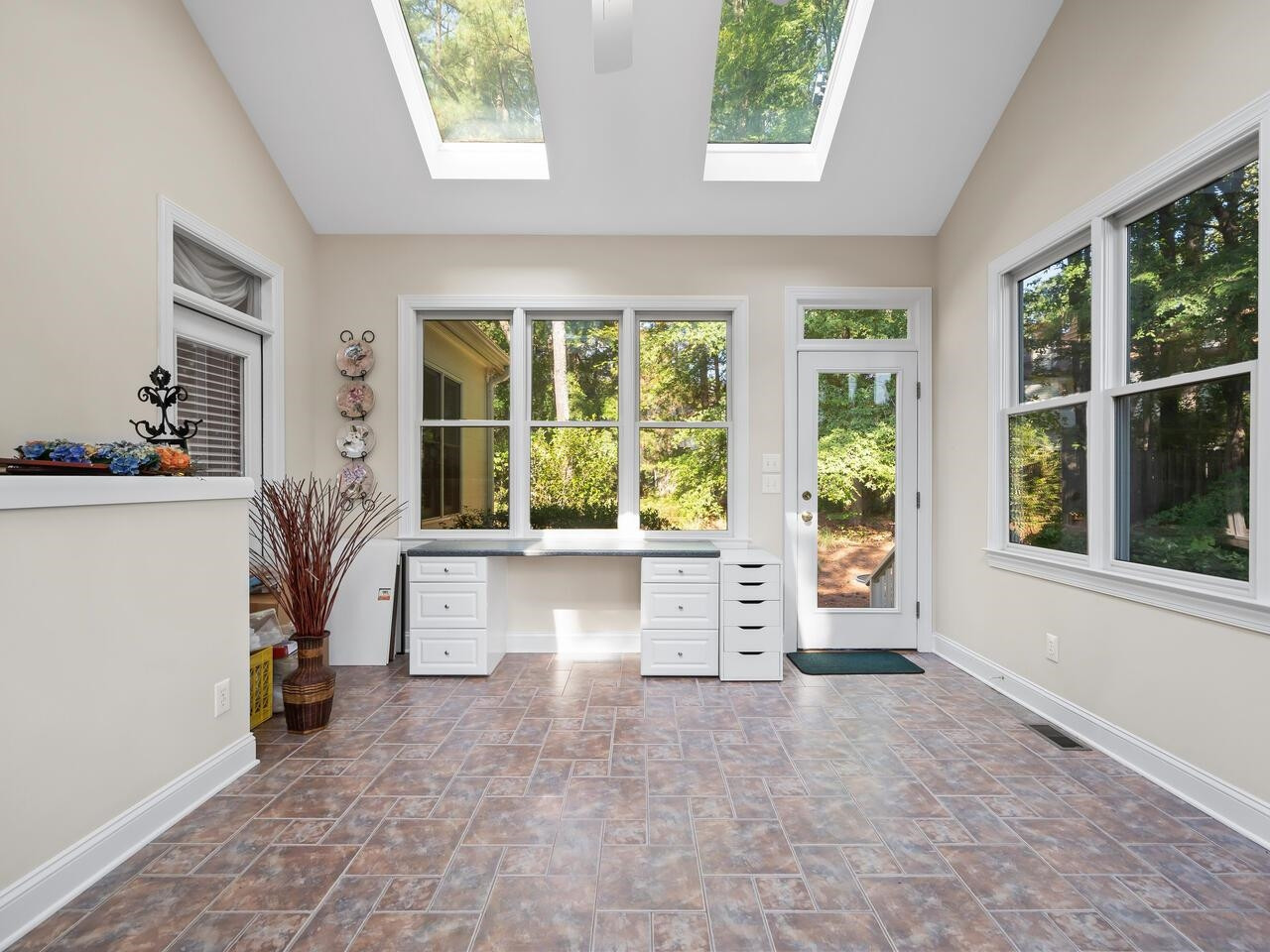 9 Silver Birch Court