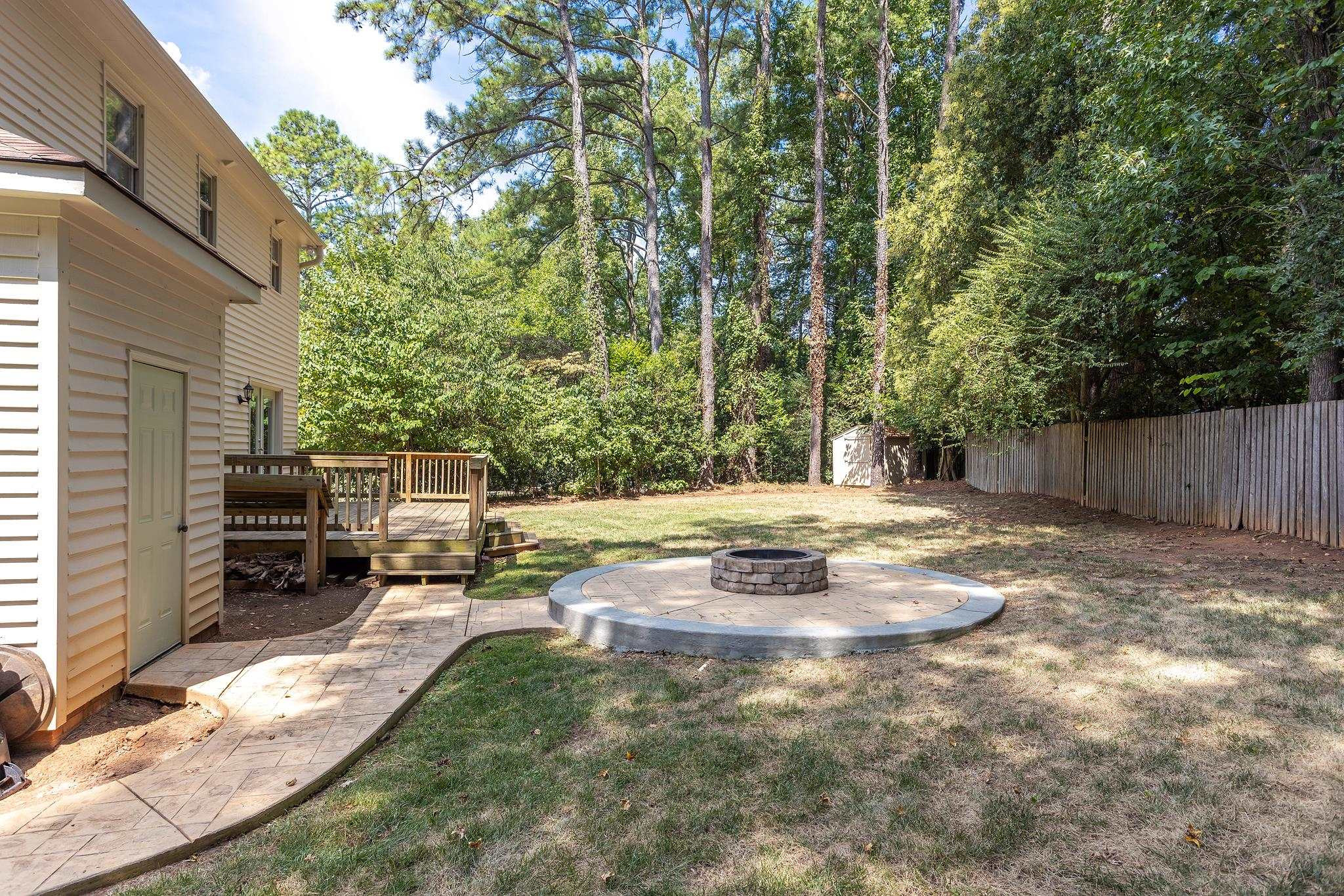 7312 Forest Glade Court