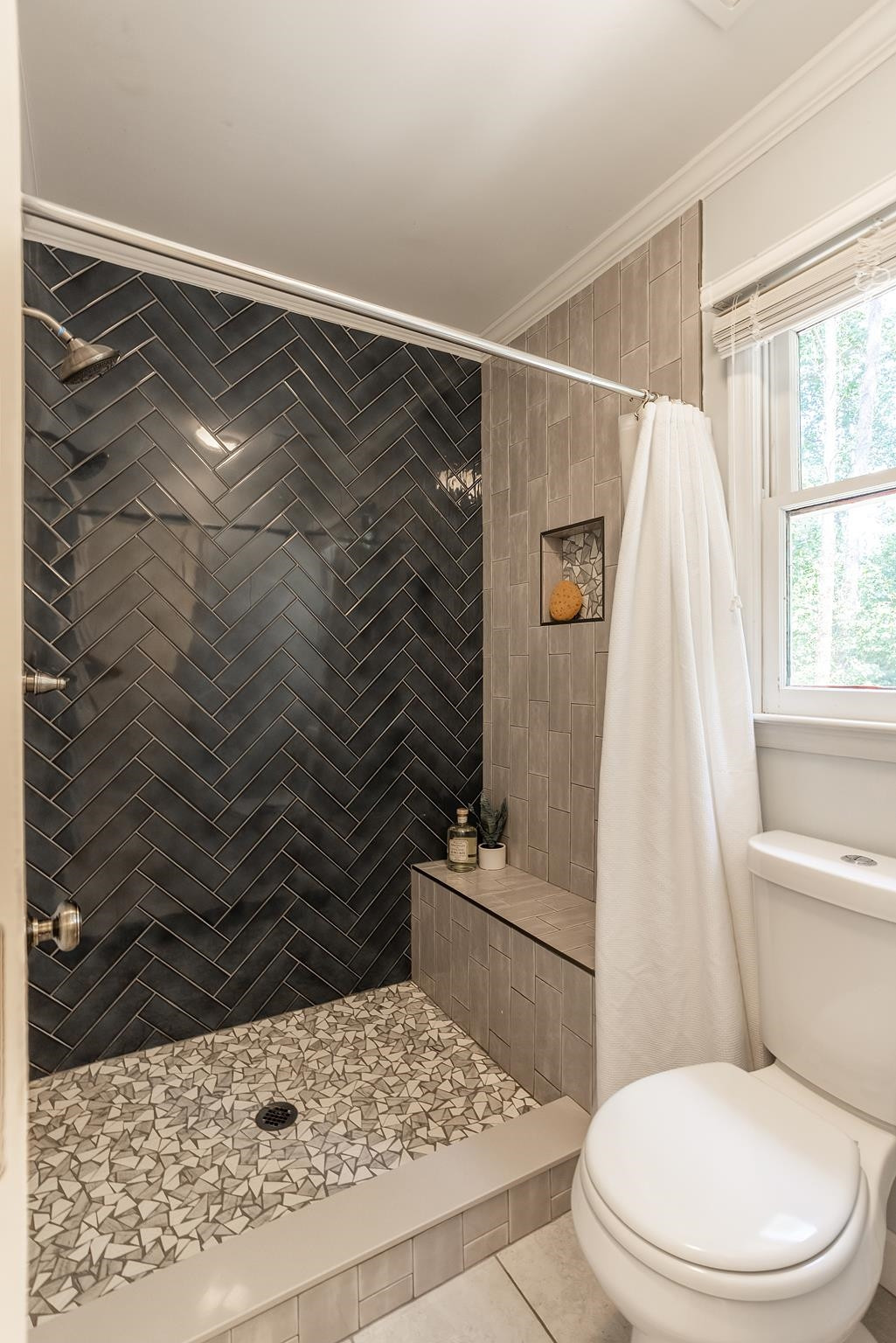 7312 Forest Glade Court