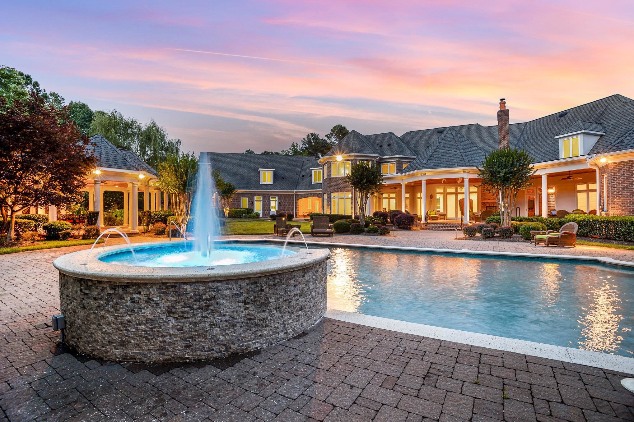 7728 Grace Cove Lane